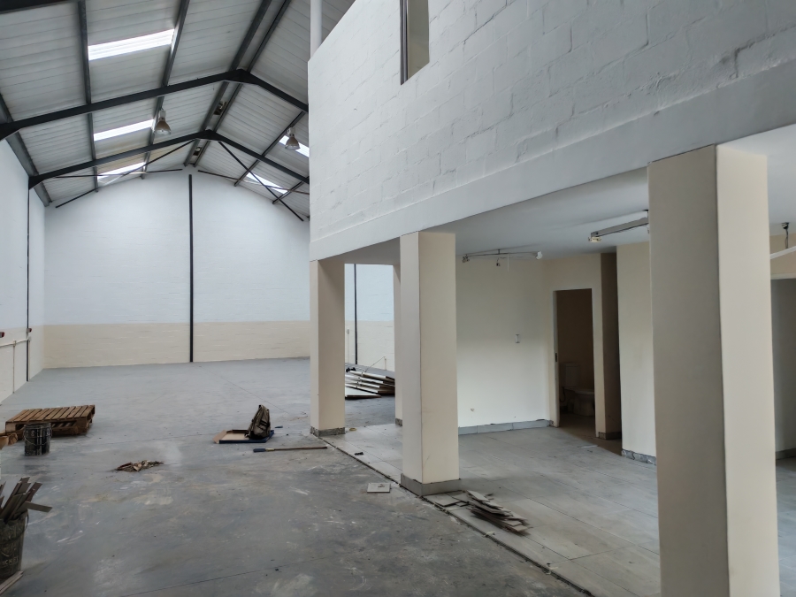 To Let Commercial Property for Rent in Asla Park Western Cape